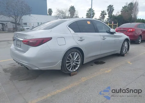 2019 Infiniti Q50 3.0T Luxe z USA, uszkodzony, nr VIN JN1EV7APXKM542507